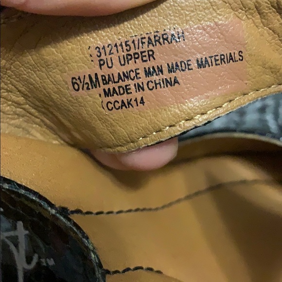 Black & brown wedges - Picture 7 of 7